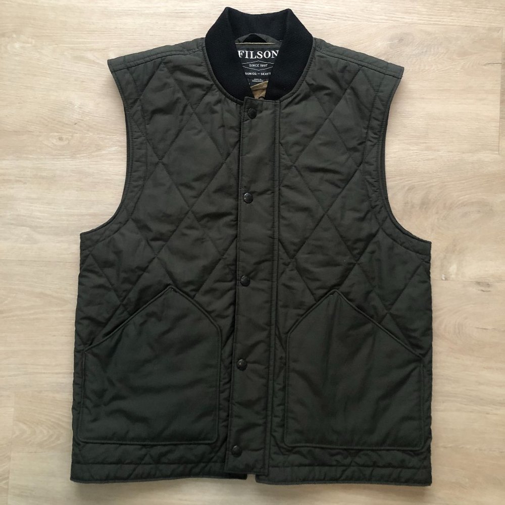 FILSON - Quilted Pack Vest - Dark Otter Green